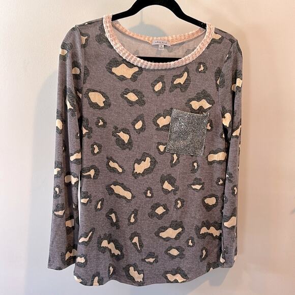 White Birch Small Purple Sequin Animal Print Crewneck Knit Top - Picture 1 of 6